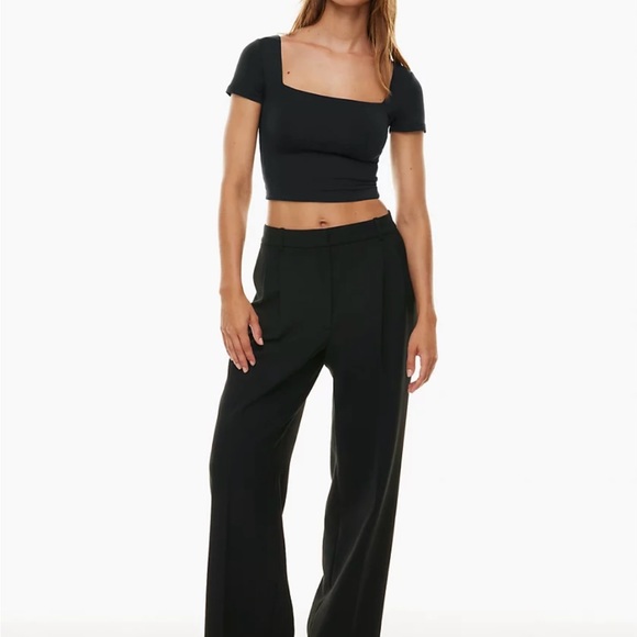 Aritzia Babaton Contour Squareneck Shortsleeve T-Shirt - Picture 3 of 6